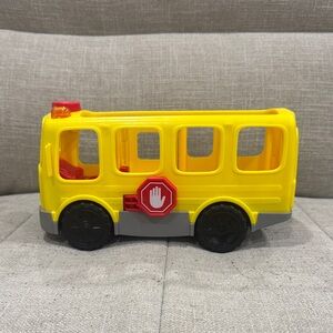 Little people School Bus - Tested and working
